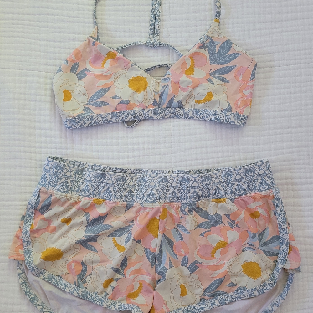 Body Glove Pink and Blue Swim Set with Floral Design